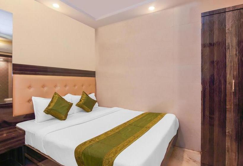 Hotel Palace Reisdency 7