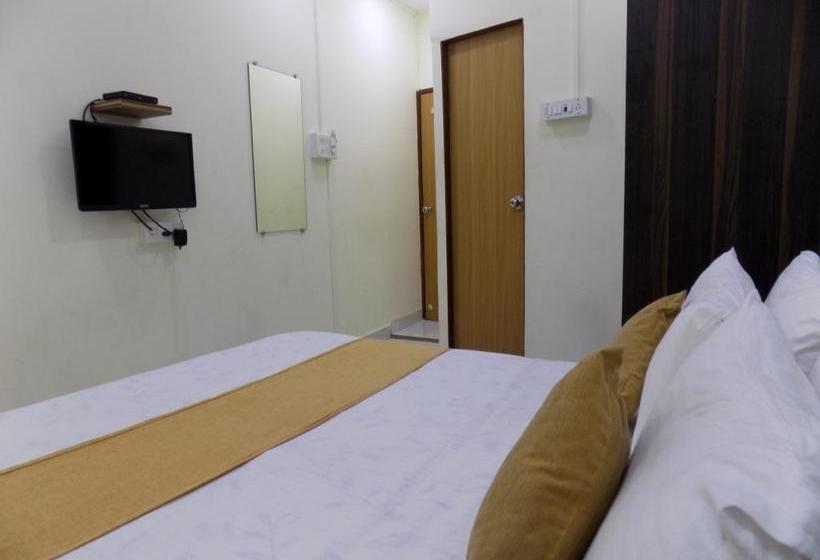 Hotel Maha Residency 5
