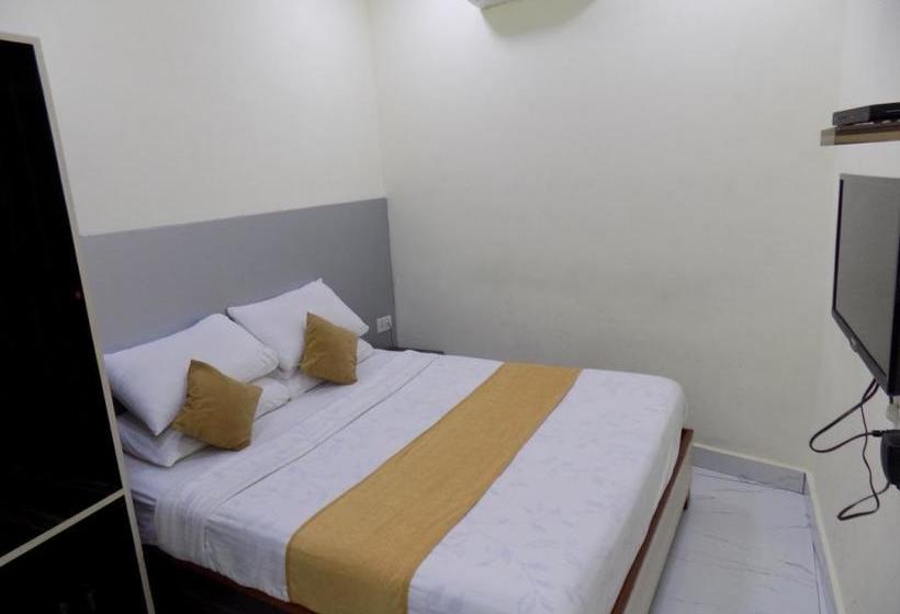 Hotel Maha Residency 6