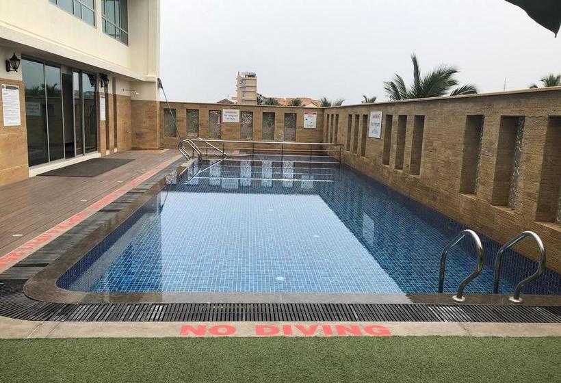 Hotel Fortune Miramar Goa 1