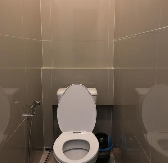 Hotel We Hostel Hatyai 5