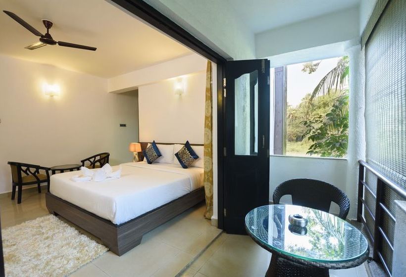 Hotel The Mint Goa 8