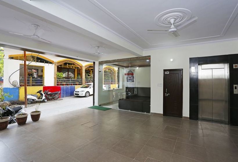 Hotel Oyo Rooms 082 Tapovan 1