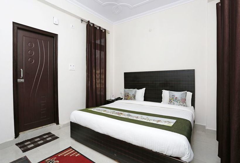 Hotel Oyo Rooms 082 Tapovan 7