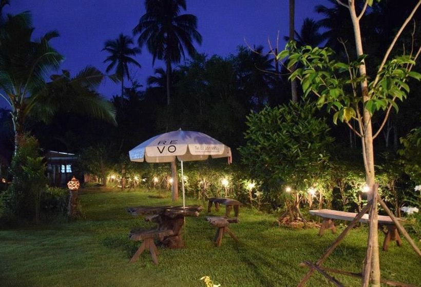 Hotel Baansuan Onanong 12