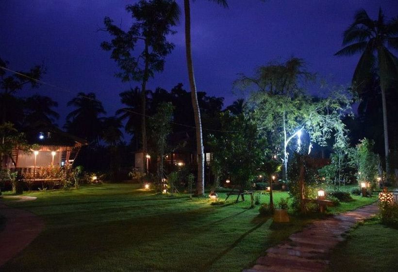 Hotel Baansuan Onanong 8