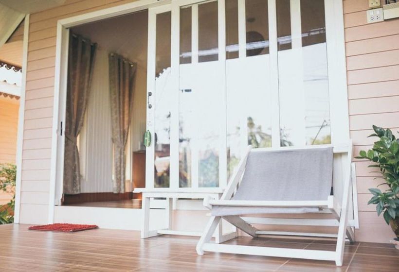 Pensión Baansuan Rabiangnam Amphawa