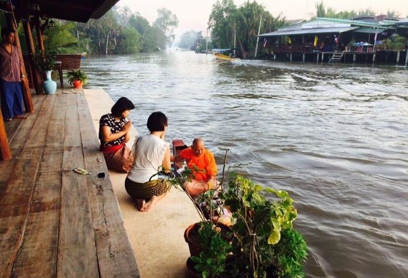 Pension Baansuan Rabiangnam 18