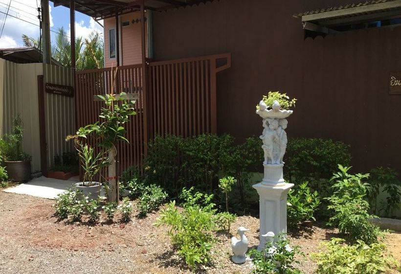 Pension Baansuan Rabiangnam 20