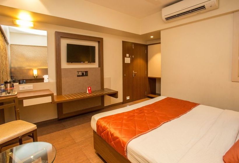 Hotel Oyo Premium 199 Shilphata 17