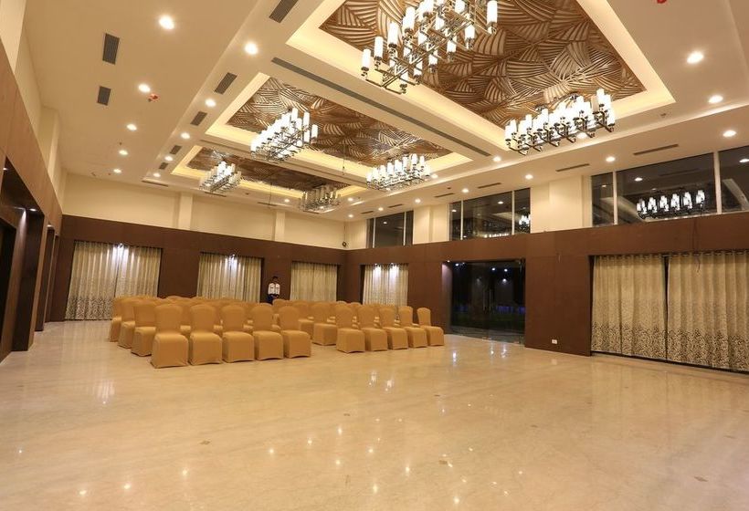 Hotel Tgi Grand Nandan Kanan 16