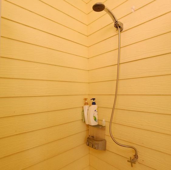 Me Hostel Koh Lipe 15