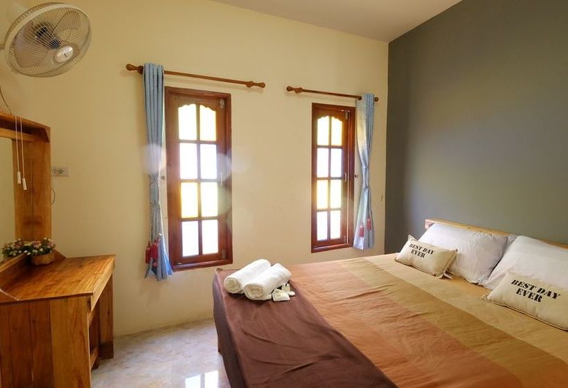 Me Hostel Koh Lipe 4