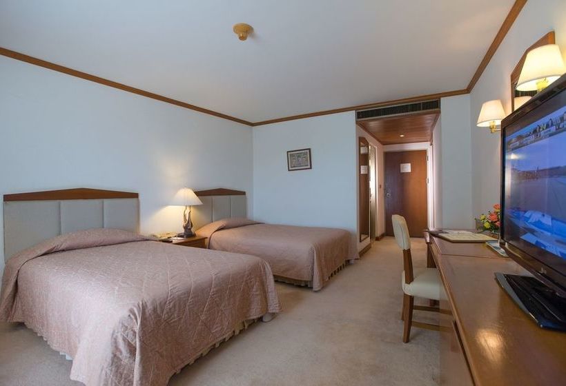 Hotel The Royal Chiang Mai Golf Resort 7