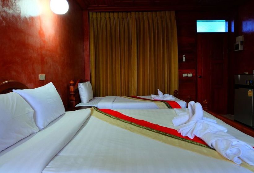 Hotel Rom Sak Resort 4