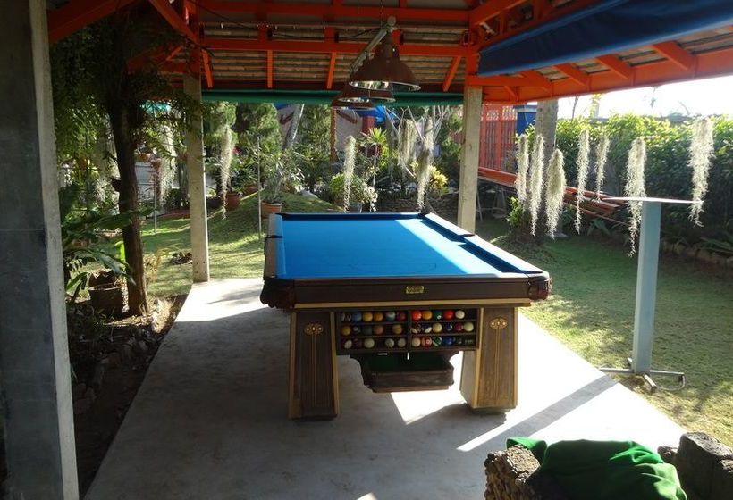 Hotel Riverside Homestay 17