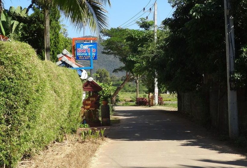 Hotel Riverside Homestay 2