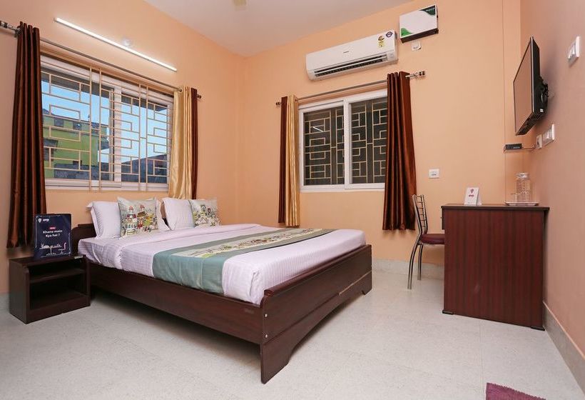 Hotel Oyo 10339 Sr Corporate Guest House 10