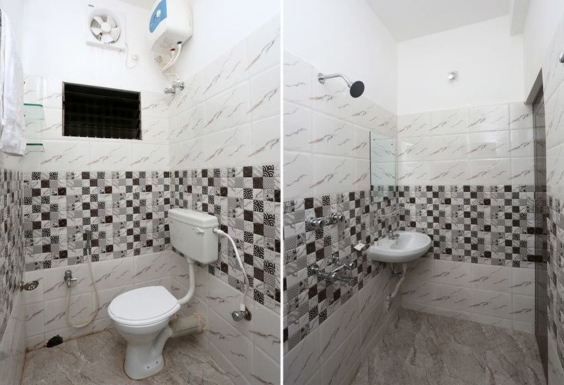 Hotel Oyo 10339 Sr Corporate Guest House 13