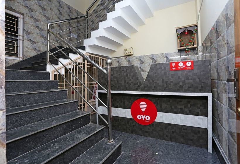 Hotel Oyo 10339 Sr Corporate Guest House 17