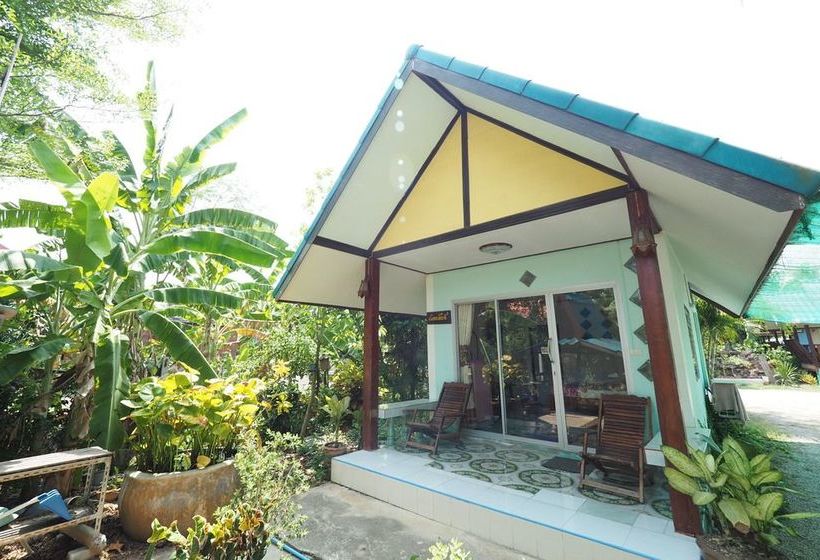 Hotel Baan Suanjarean Resort Samut Songkhram