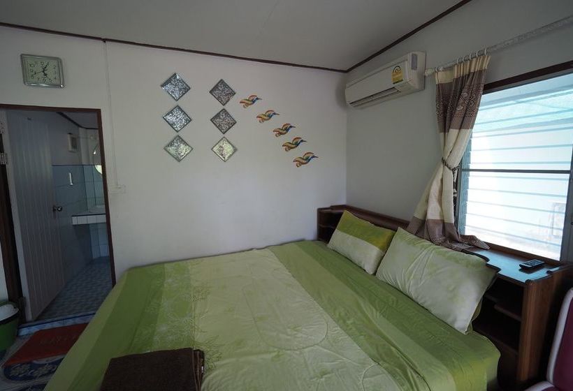 Hotel Baan Suanjarean Resort 4