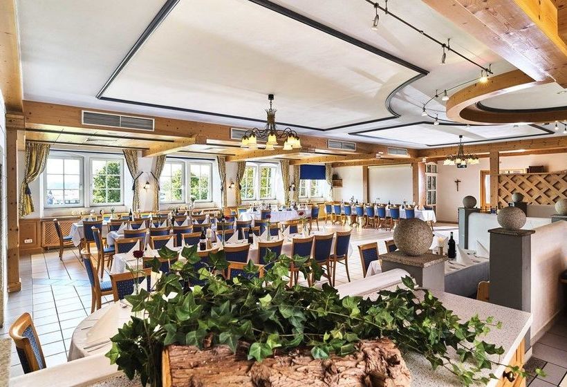 Hotel Gasthof Escherich 11