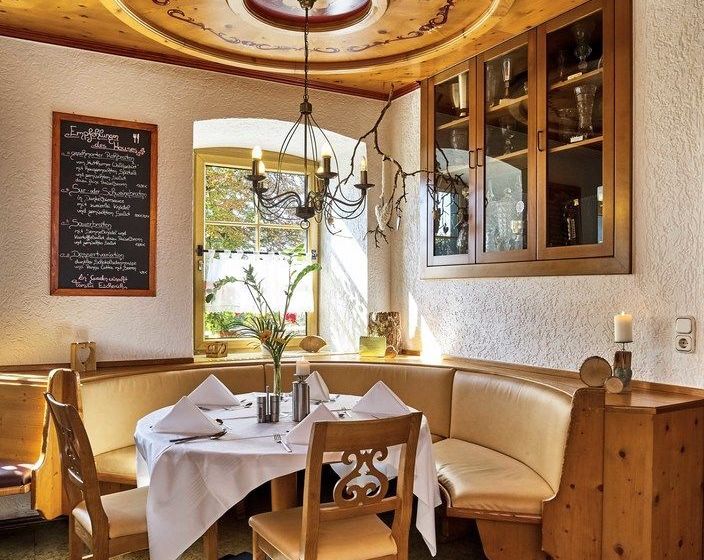 Hotel Gasthof Escherich 14