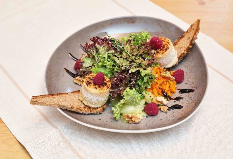 Hotel Gasthof Escherich 16