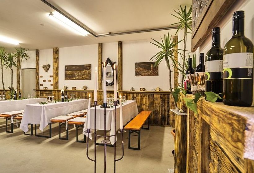 Hotel Gasthof Escherich 8