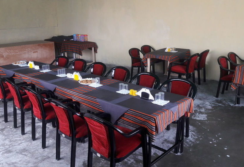 Hotel Pangong Holiday Cottages 8