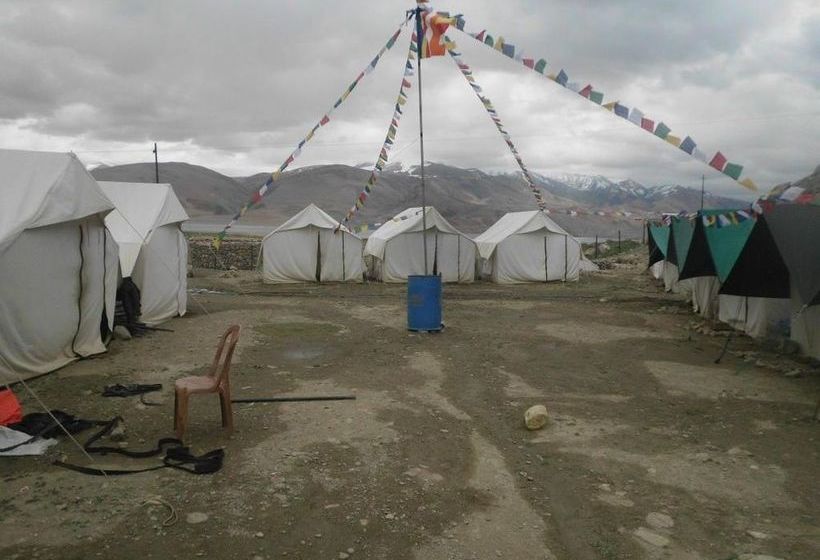 Hotel Golden Mark Camp 6