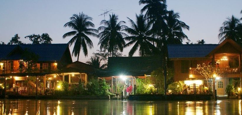 Hotel Rueanphen Homestay Samut Songkhram