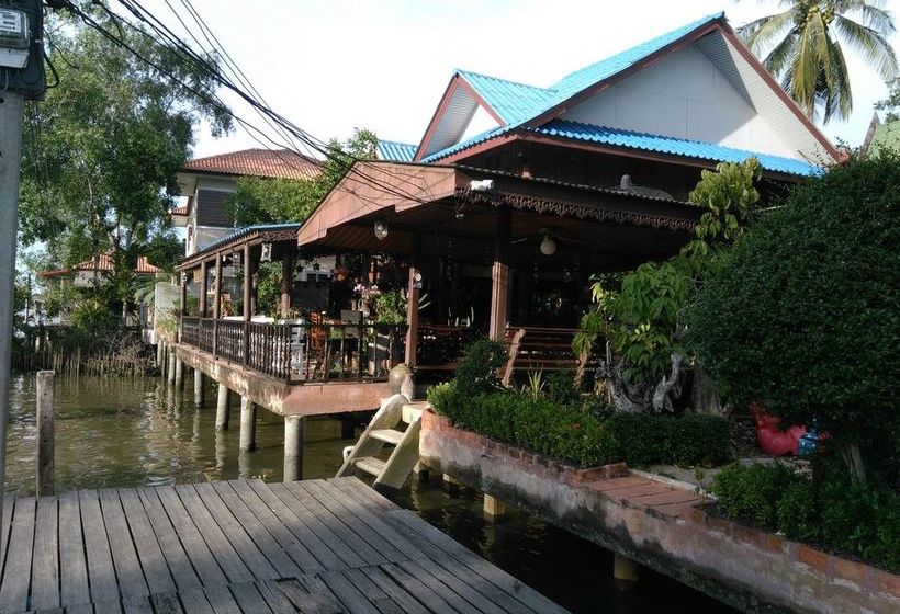 Hotel Rueanphen Homestay 17