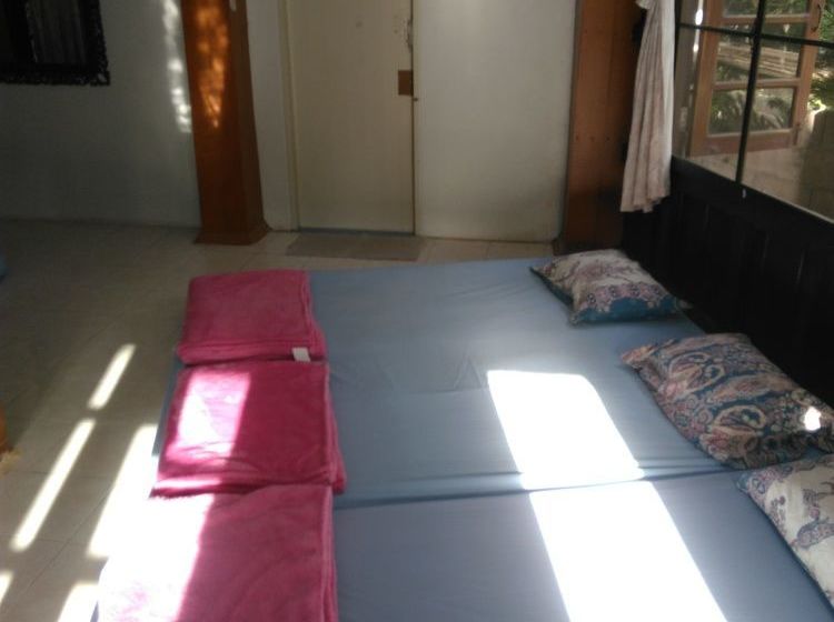 Hotel Rueanphen Homestay 7