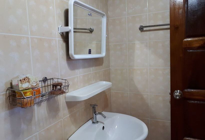 Hotel Baan Suan Hinghoy 13