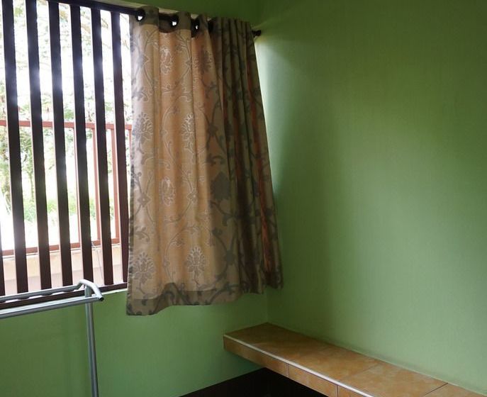 Hotel Kanoktid Place 10