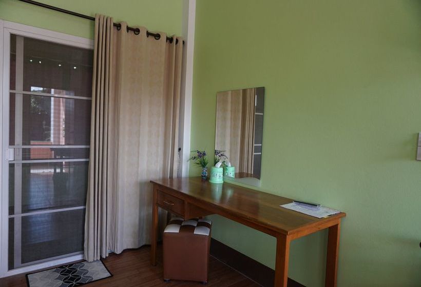 Hotel Kanoktid Place 12