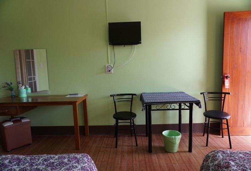 Hotel Kanoktid Place 13