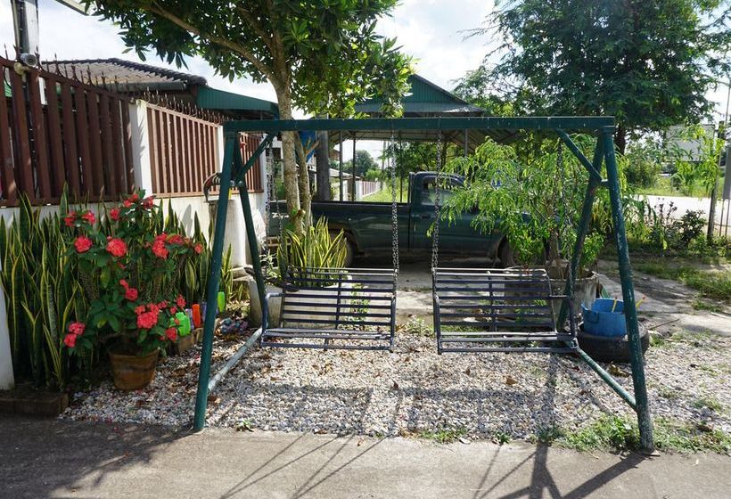 Hotel Kanoktid Place 17