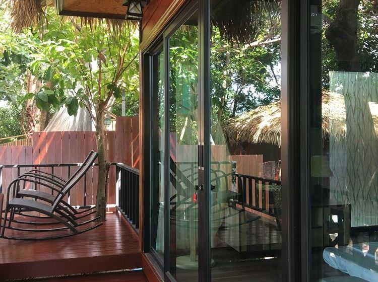 Pension Decho Beach Resort 9