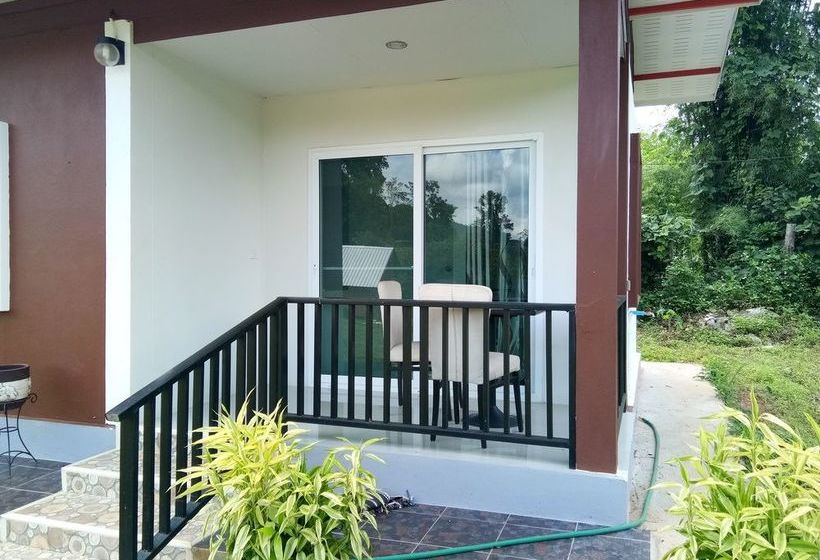 Hotel Pattamatararin 14