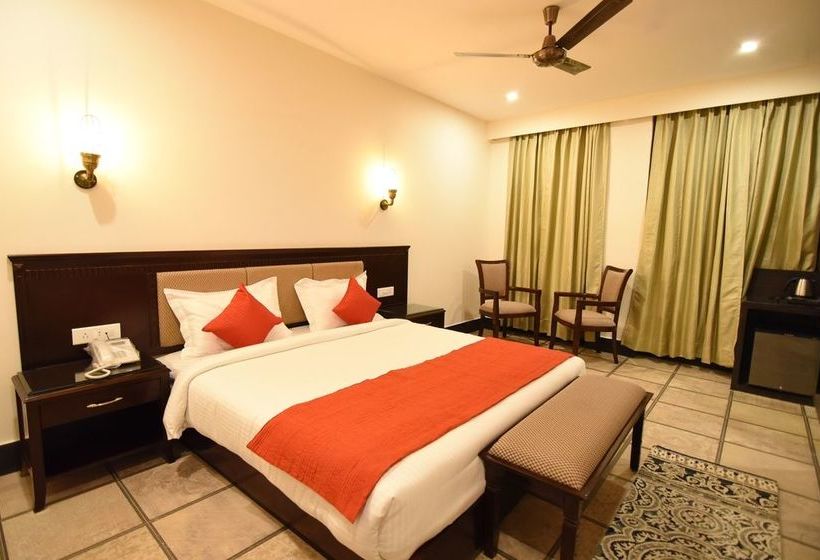 Hotel Shaantam Resort 9