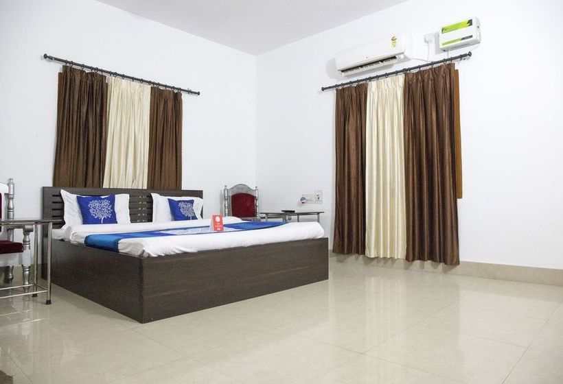 Hotel Oyo 4110 Near Apollo Hospital 7