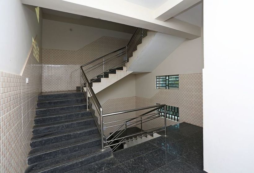 Hotel Oyo 8195 Patia 15