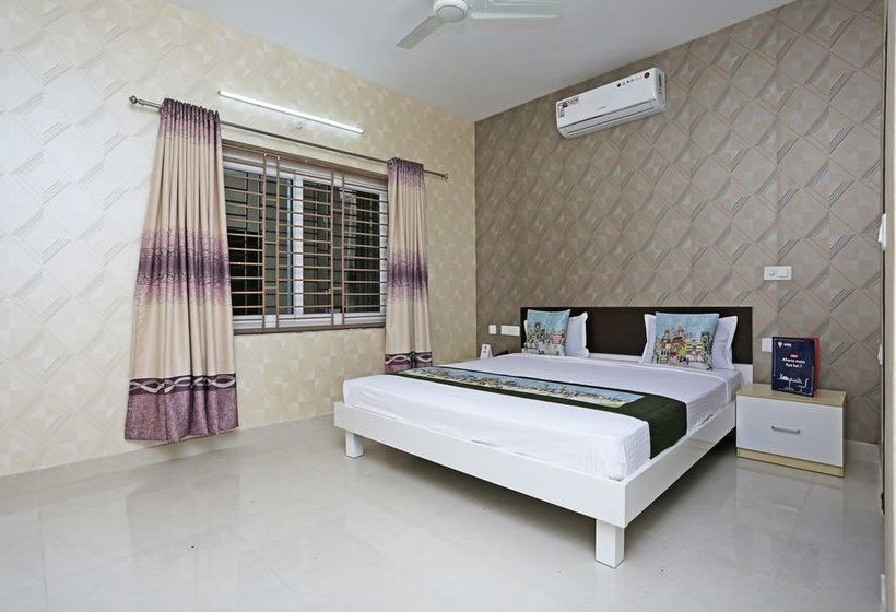 Oyo 10226 Hotel 7sandz 14