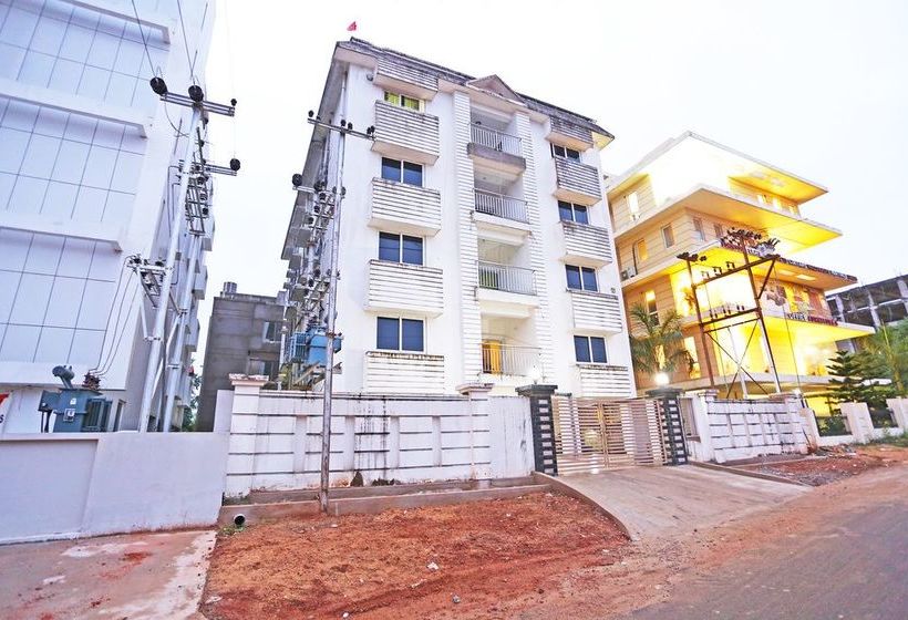 Oyo 10226 Hotel 7sandz 18