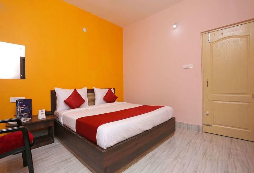 Oyo 9842 Hotel Shibani & Suhani 14