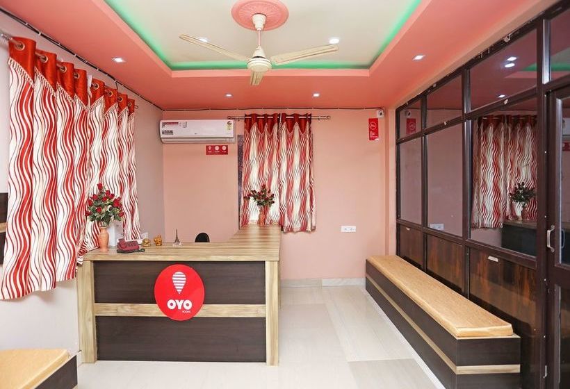 Oyo 9842 Hotel Shibani & Suhani 3