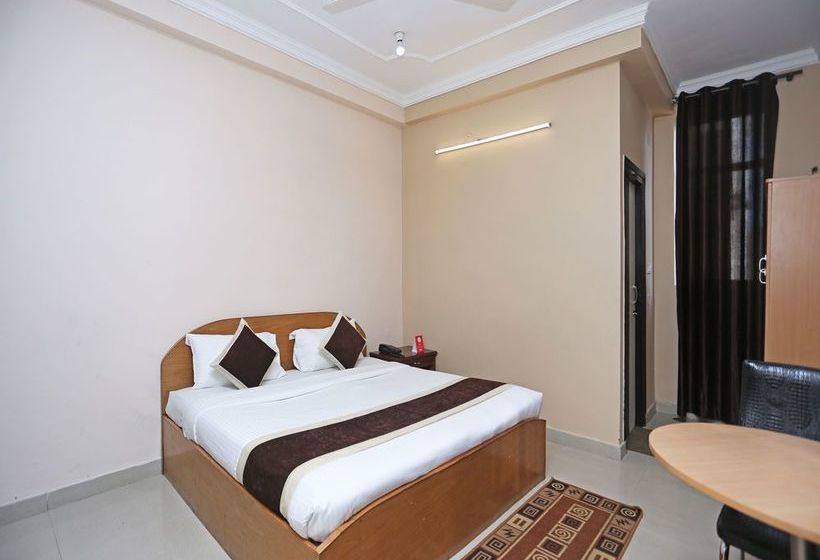 Oyo 10216 Hotel Uk Retreat